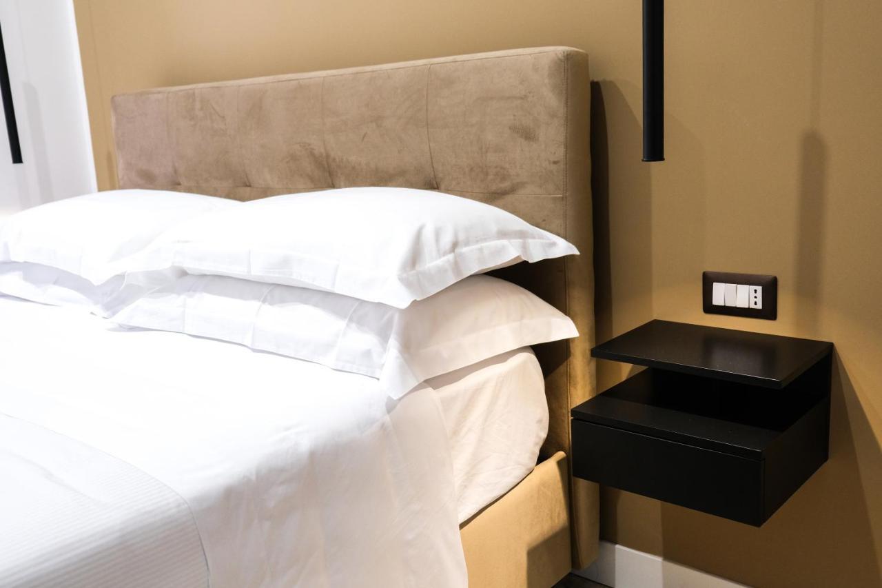 Aroma Apartment, Maschio Angioino-Porto Di Napoli Buitenkant foto