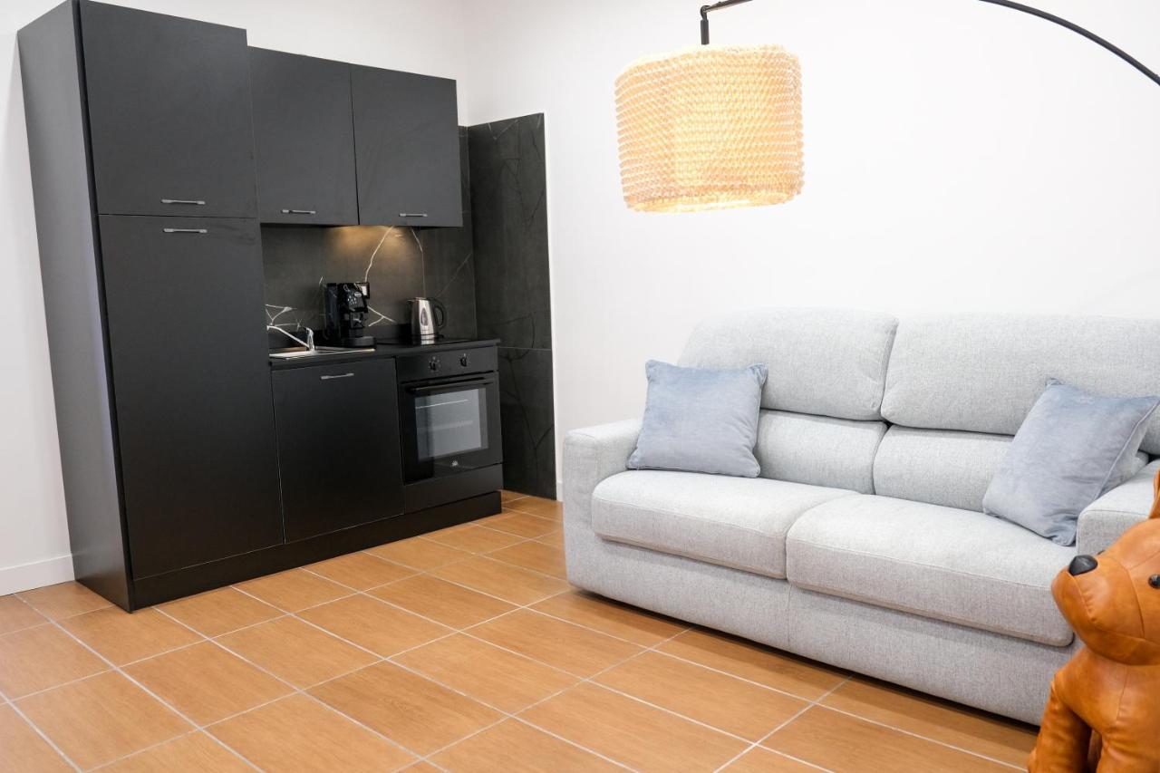 Aroma Apartment, Maschio Angioino-Porto Di Napoli Buitenkant foto